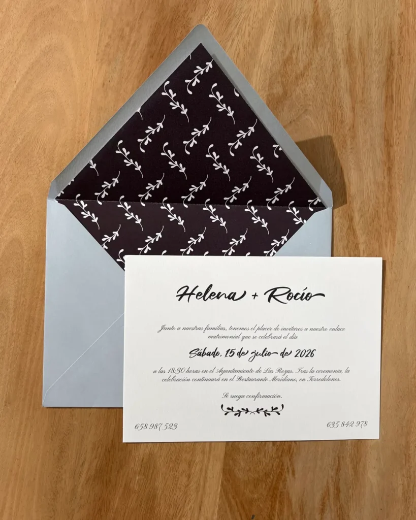 Invitación de Boda Clásica 015 - Invitación y sobre forrado